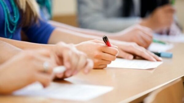تمديد مهلة تقديم طلبات الترشيح للامتحانات الرسمية 2025