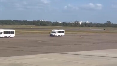 AMENAZA DE BOMBA EN AEROPUERTO DE FLORIDA, AVIONES EVACUADOS