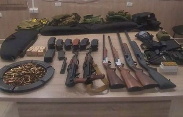 بالصور: الجيش يوقف 13 مطلوباً بجرم إطلاق النار في البقاع والمتن خلال عمليات دهم أمنية