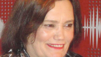 وفاة فنانة عربية بارزة عن عمر 77 عاماً