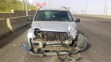 تصادم على الطريق الدولية قبل جسر المديرج يتسبّب بزحمة سير