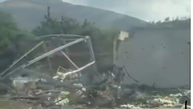 بالفيديو: غارة تستهدف غرفة جاهزة في العديسة