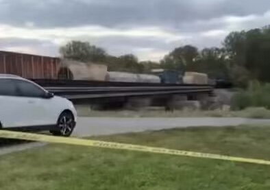 UPDATE - 2 dead and a 5 year old missing in the river in Fremont, Ohio 1 UPDATE - 2 dead and a 5 year old missing in the river in Fremont, Ohio