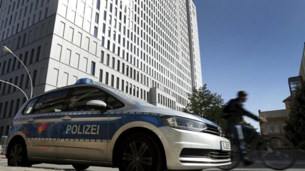 Allemagne : arrestation d’extré.mistes de droite pour des atta.ques contre des demandeurs d’asile (parquet)