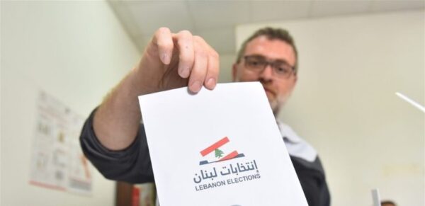 بيروت تترقب حسم الساعات الأخيرة.. والبقاع يشهد منافسة حامية وسط نسب اقتراع متفاوتة! 1 بيروت تترقب حسم الساعات الأخيرة.. والبقاع يشهد منافسة حامية وسط نسب اقتراع متفاوتة!