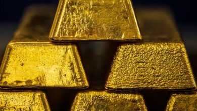 تراجع أسعار الذهب مع صعود الدولار وترقب تقرير الوظائف الأمريكية