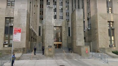 Several court officers stabbed in Lower Manhattan, NYC