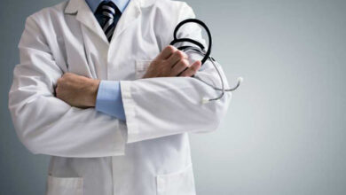 رائف رضا: فلتان في القطاع الطبي بسبب الأطباء والممرضين السوريين.. وسنكشف المستور