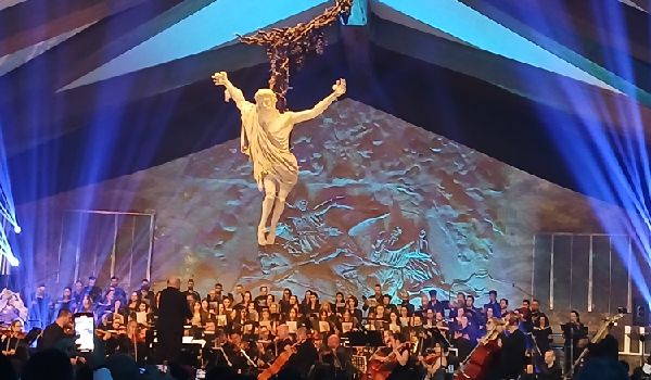 يوبيل الرهبانية الأنطونية المارونية يحتفل بـ 325 عاماً من الجهاد الروحي: "فرحون بالرجاء" 1 يوبيل الرهبانية الأنطونية المارونية يحتفل بـ 325 عاماً من الجهاد الروحي: "فرحون بالرجاء"