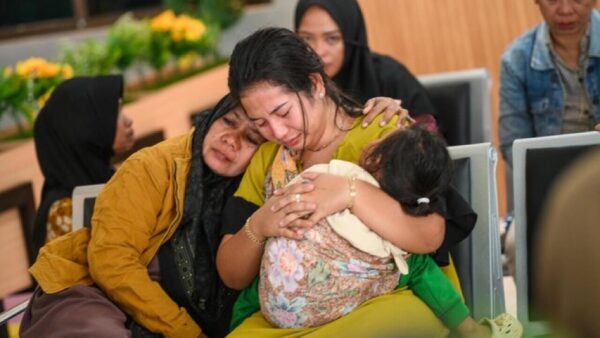 Rescue Operations Underway as Ferry Sinks Near Bali, 38 Missing 1 Rescue Operations Underway as Ferry Sinks Near Bali, 38 Missing