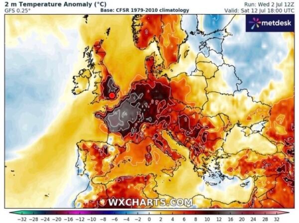 Red Alert Heat Warnings Issued Across Europe as Temperatures Soar 3 Red Alert Heat Warnings Issued Across Europe as Temperatures Soar