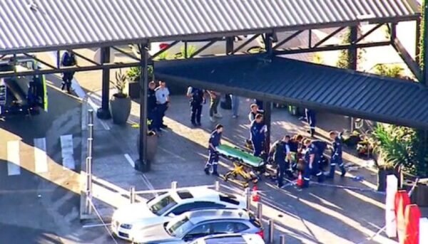 Man Shot Dead by Police After Allegedly Wielding Machete at Sydney Shopping Centre 3 Man Shot Dead by Police After Allegedly Wielding Machete at Sydney Shopping Centre