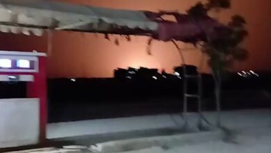 بالفيديو: انفجار قوي جداً في مدينة إدلب