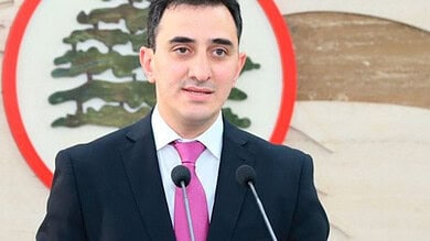 القوات اللبنانية تؤكد التمسك بالدولة والسلاح الشرعي خلال عشاء مركز بعبدات