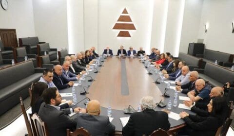 الجيش اللبناني في قلب موقف حزب الكتائب: دعم وتعزيز ورفض لسلاح الحزب 1 حزب الكتائب