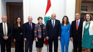 غراهام من بيروت: لا ازدهار للبنان بوجود سلاح الحزب