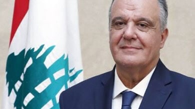 بوشكيان: إحالة ملفه إلى النائب العام الاستئنافي بعد اتهامات الرشوة والإثراء غير المشروع