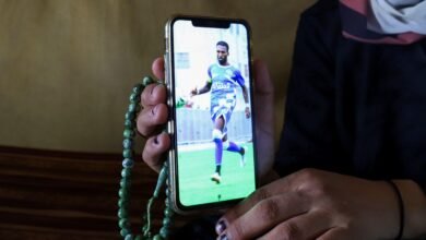 مقتل "بيليه الفلسطيني" يثير ردود فعل رياضية دولية، ويدفع محمد صلاح للحديث من جديد عن حرب غزة