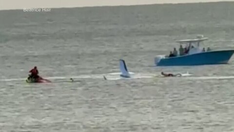Pilot Survives Emergency Landing in Ocean Near Oak Island, North Carolina 1 emergency plane landing North Carolina