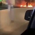 ‏مناصرو الثنائي أمل يقطعون طريقي ⁧‫زحلة‬⁩ وشتورة‬⁩