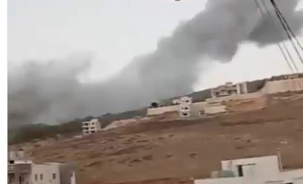 الطيران الحربي يشن غارة على اطراف كفرتبنيت