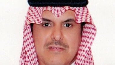 أمر ملكي سعودي: إعفاء طلال بن عبدالله بن تركي العتيبي من منصب مساعد وزير الدفاع