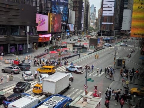 Times Square bomb threat