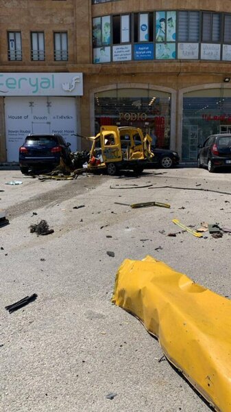 بالفيديو: غارة بمسيرة على طريق عين المزراب - تبنين