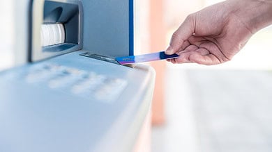 استباقاً للوضع المصرفي، مراكز التحويلات المالية تُركّب أجهزة A.T.M رئيسية