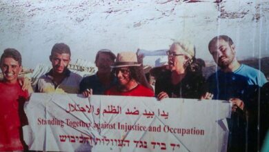 إضراب ستين سيدة فلسطينية عن الطعام مطالبةً بدفن جثمان شاب قُتل برصاص مستوطن إسرائيلي #عاجل
