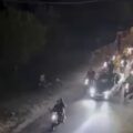مسيرات لمناصري "الحزب" تجوب شوارع عدلون