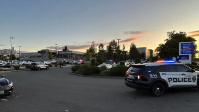 Photo Shows Police Blocking Ambulance Bay After Tacoma Hospital Shooting