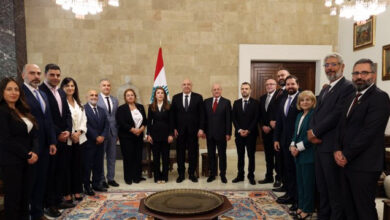الرئيس عون أمام وفد الجامعة العربية المفتوحة: السلم الأهلي أسمى من أي اعتبارات وانتقاد الجيش غير مقبول