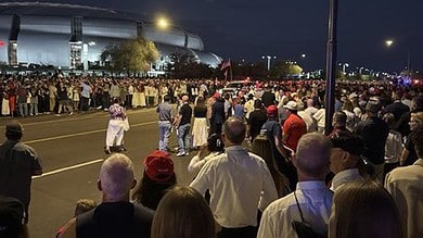 Charlie Kirk Memorial Glendale Video: Thousands Gather at State Farm Stadium