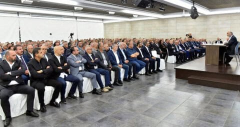 جعجع يلتقي 400 مختار: نحن أمام مهمة كبرى وهي النهوض ببلدنا وتطويره وبناء واقع نوعي مختلف 3 جعجع يلتقي 400 مختار: نحن أمام مهمة كبرى وهي النهوض ببلدنا وتطويره وبناء واقع نوعي مختلف