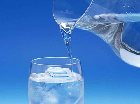 بيان توضيحي من وزير الصحة حول قرار وقف مياه تنورين 1 مياه تنورين