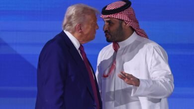 "السعودية تُجري محادثات مع الولايات المتحدة بشأن اتفاقية دفاعية" - الفاينانشال تايمز