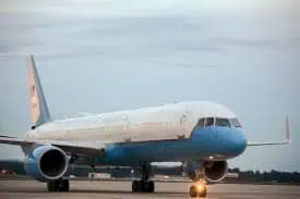 Update: Pete Hegseth’s Air Force C-32 Makes Emergency Landing in UK Due to Windshield Crack