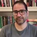 الناشط المصري علاء عبد الفتاح يقول لبي بي سي: “أتعلم كيفية الاندماج في الحياة مرة أخرى”