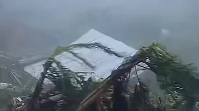 Video: Hear the ferocious winds ripping across Jamaica