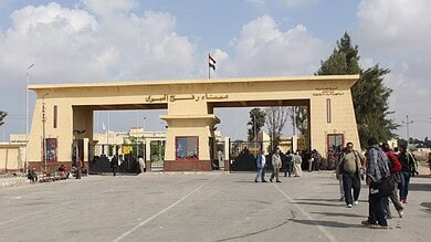 عاجل.. الإذاعة الإسرائيلية: الحكومة تقرر عدم فتح معبر رفح