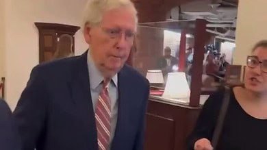 Video: Sen. Mitch McConnell Trips and Falls During Event — Aides Rush to Assist