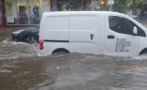 Video: New York City flooded, cars floating in floodwaters 1 Video: New York City flooded, cars floating in floodwaters