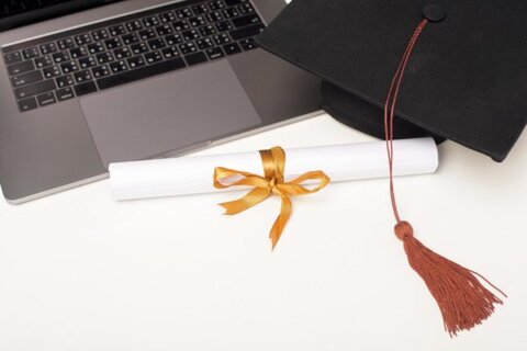 فضيحة تزوير شهادات في “الحقوق” تدفع رئيس الجامعة اللبنانية إلى التحرك الفوري 1 فضيحة تزوير شهادات في “الحقوق” تدفع رئيس الجامعة اللبنانية إلى التحرك الفوري
