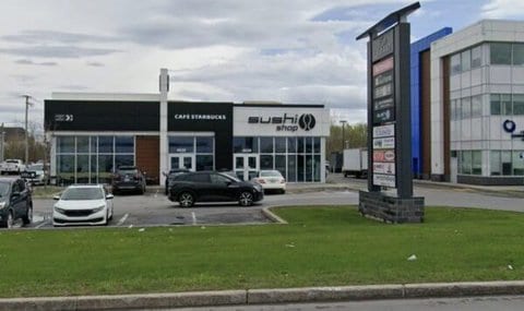 Laval Shooting Near Starbucks: Three Injured, One in Cardiac Arrest Amid Suspected Organized Crime Attack 1 Laval Shooting Near Starbucks