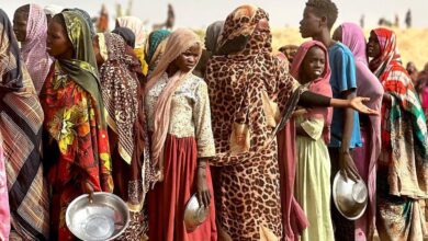 معاناة "لا تُطاق" في مدينة الفاشر السودانية، والأمم المتحدة تدعو إلى توفير ممر آمن للمدنيين العالقين 7 معاناة "لا تُطاق" في مدينة الفاشر السودانية، والأمم المتحدة تدعو إلى توفير ممر آمن للمدنيين العالقين
