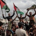 “انتهى الأمر، لكن الغزيين ما زالوا يخشون المستقبل” – مقال في الغارديان