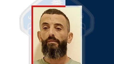 قوى الأمن توقف قاتلاً ملاحقاً متورطاً في عصابة دولية