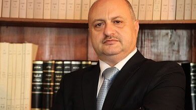 زخور: نقل مبنى المالية يعكس اتجاه خفض الزيادات في الأماكن غير السكنية