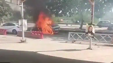 فيديو: إصابة 8 أشخاص إثر انفجار بمحيط محكمة في باكستان